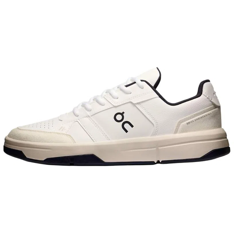 On The Roger Clubhouse White Black