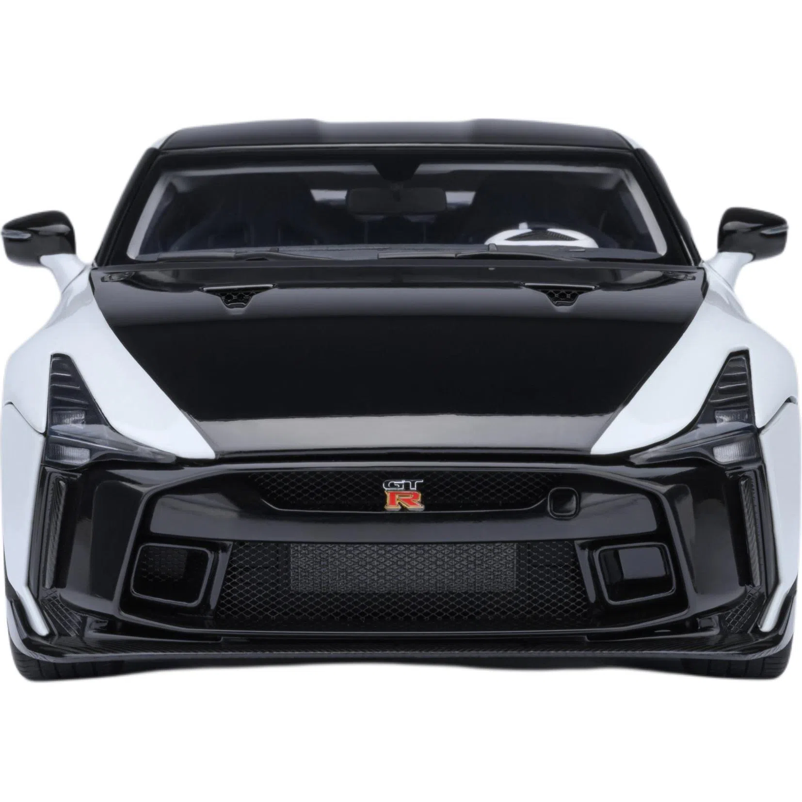AUTOart GT-R50 BY ITALDESIGN