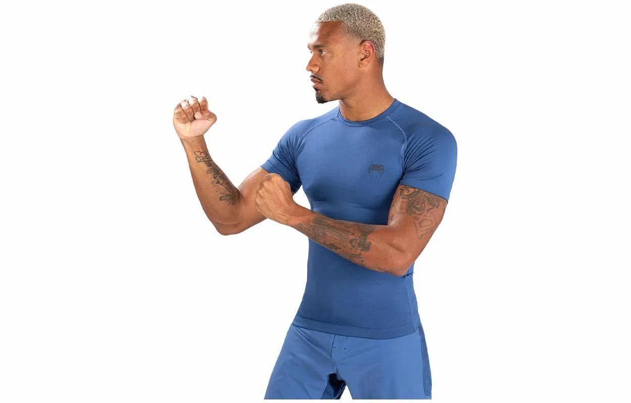 VENUM CONTENDER logoT