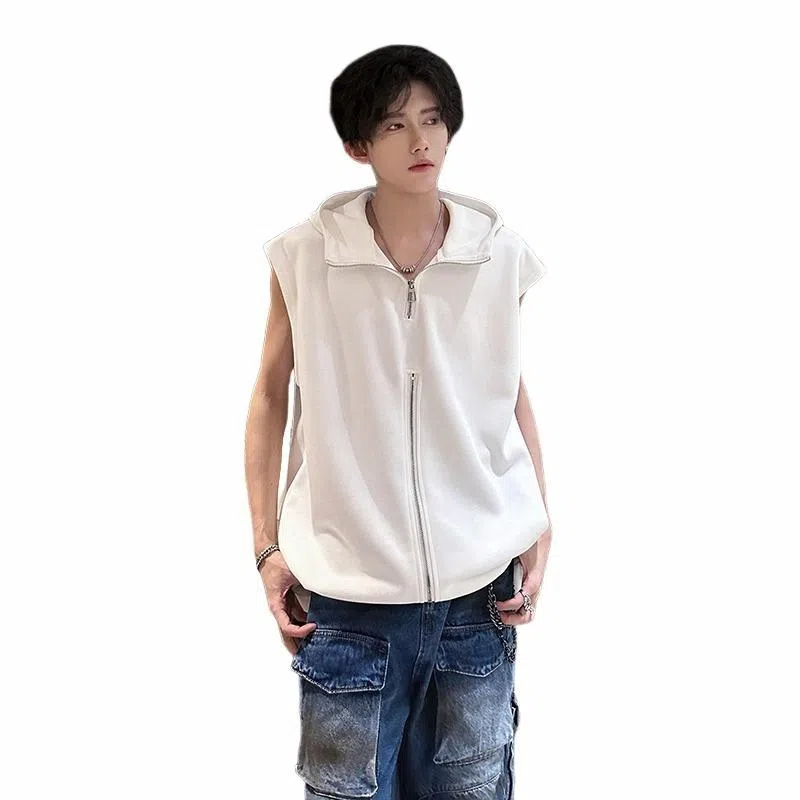 URBAN AUTHENTIC T
