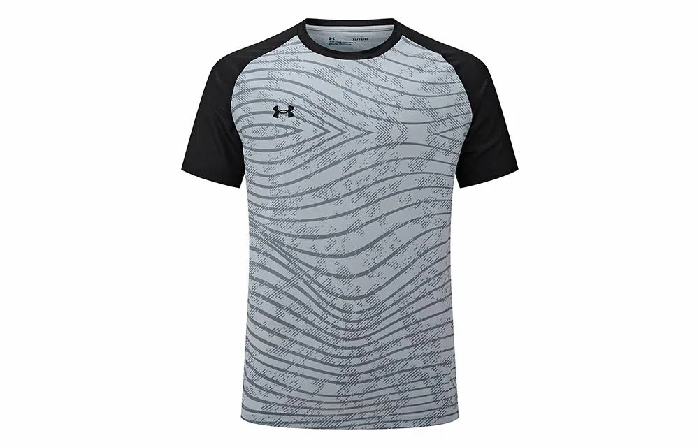 Under Armour Logo T
