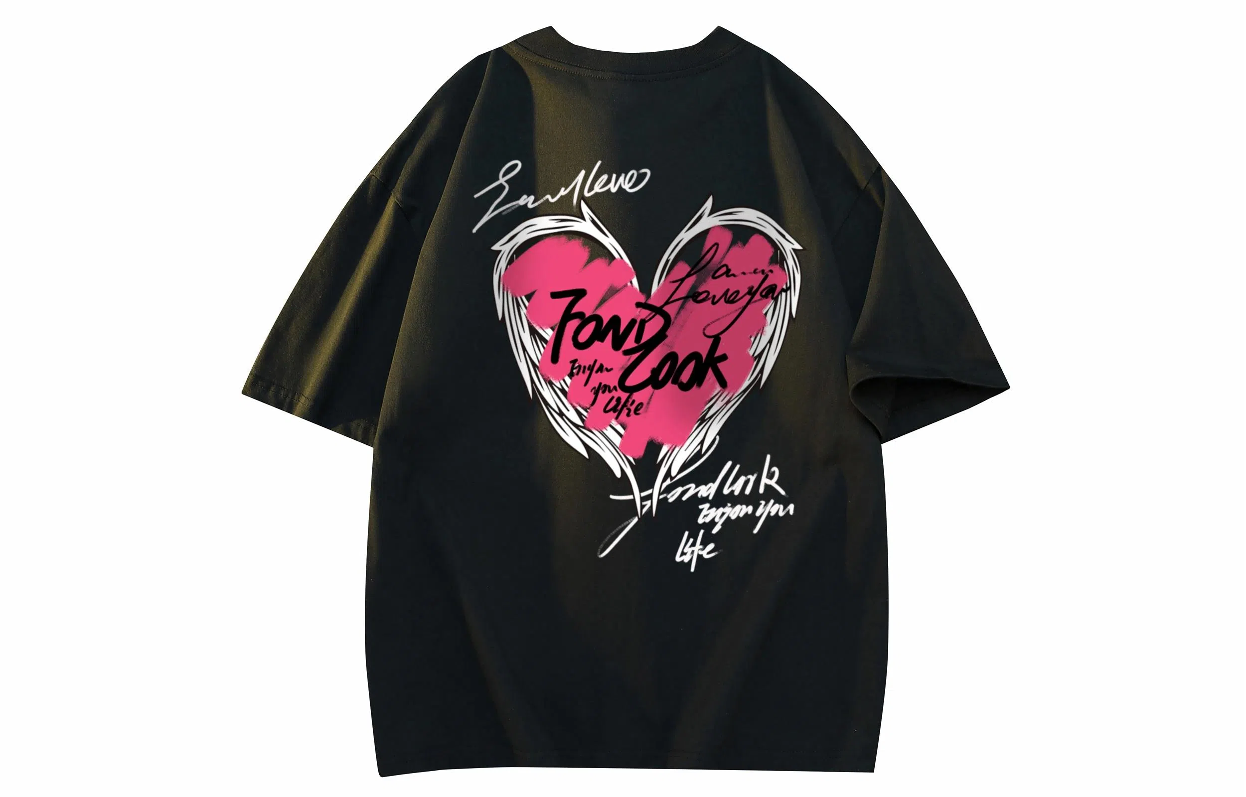 FONDLOOK Graffiti Heart Letter Tee Black