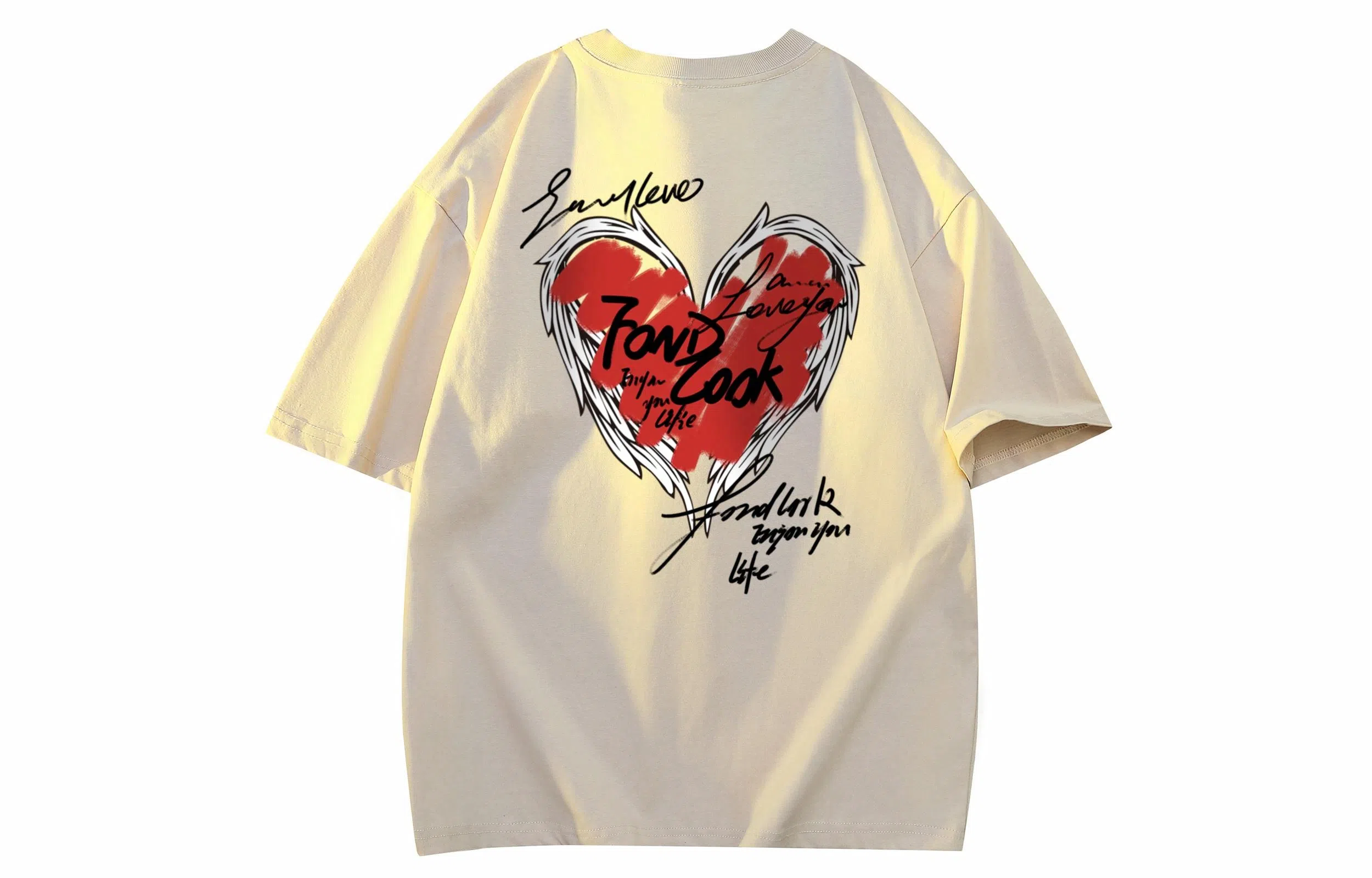 FONDLOOK Graffiti Heart Letter Tee Black