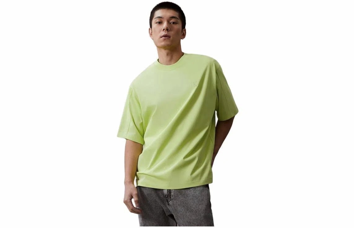 CKCalvin Klein T