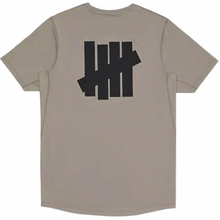 UNDEFEATED SS24 LOGOT