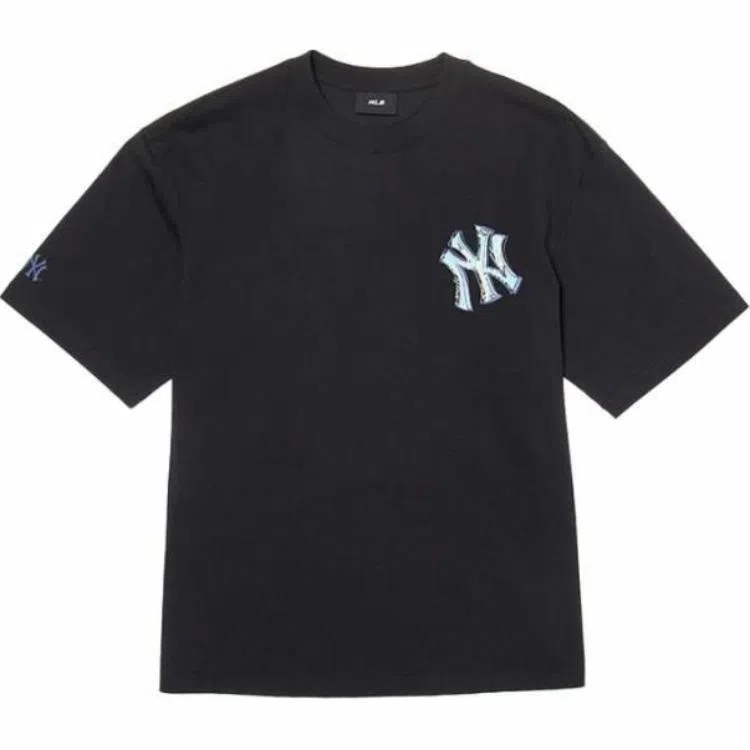 MLB T