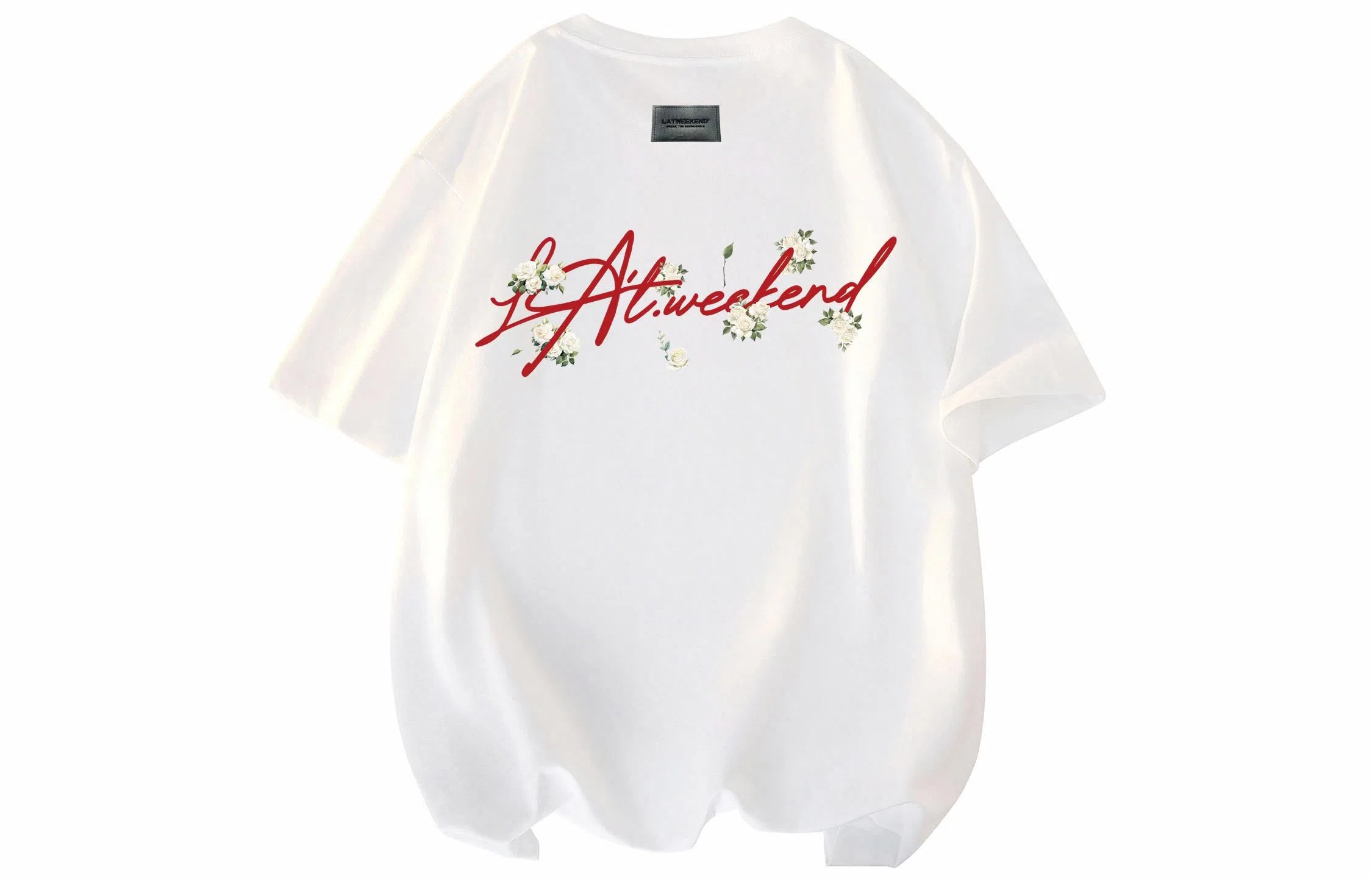LA'T.WEEKEND LogoT