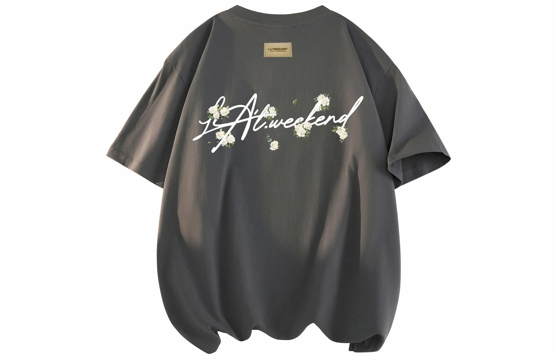 LA'T.WEEKEND LogoT