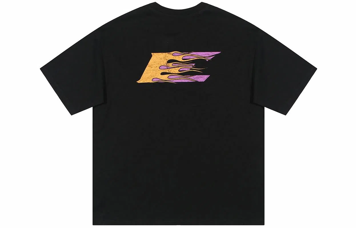 11ESTRANGER ASTRANGER ET