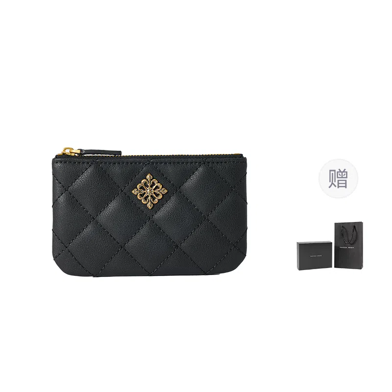 Vanessa Hogan Aurora Quilted Wallet