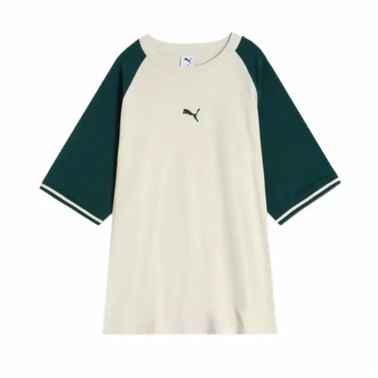 PUMA WARDROBE ESS OVERSIZED LOGO TEE T