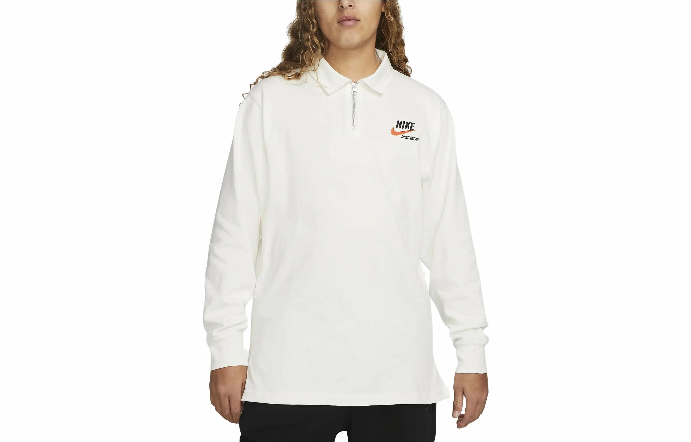 Nike Sportswear Trend Logo