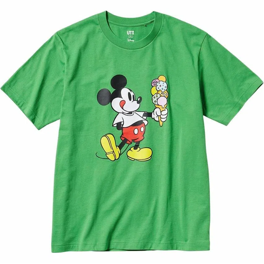 UNIQLO MICKEY STANDS T