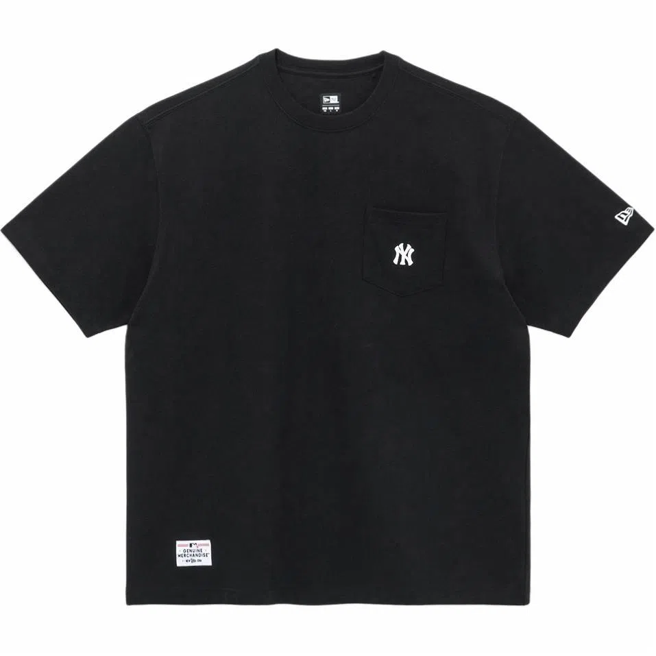 New Era x MLB Yankees Black Tee