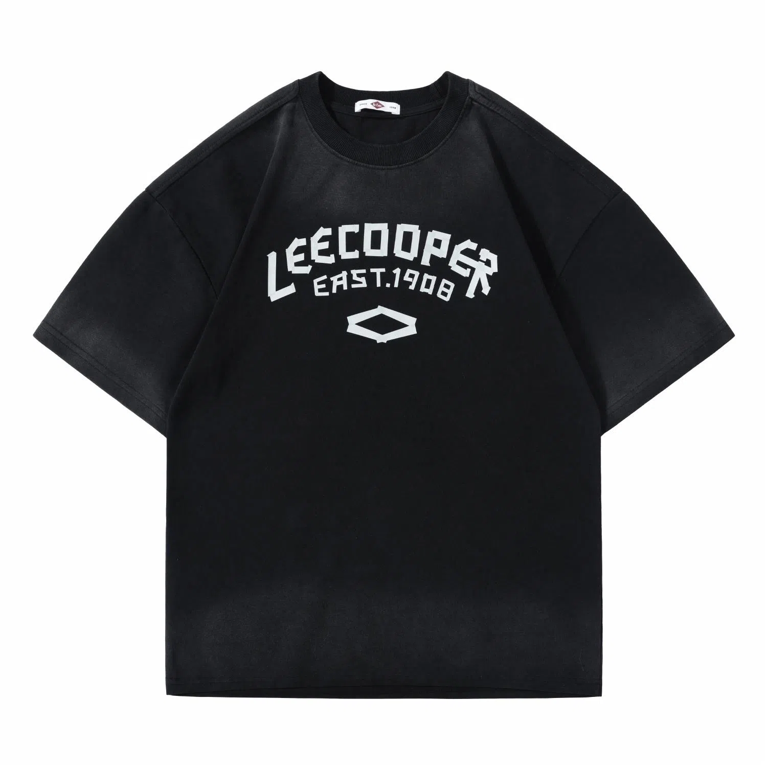 Lee Cooper T
