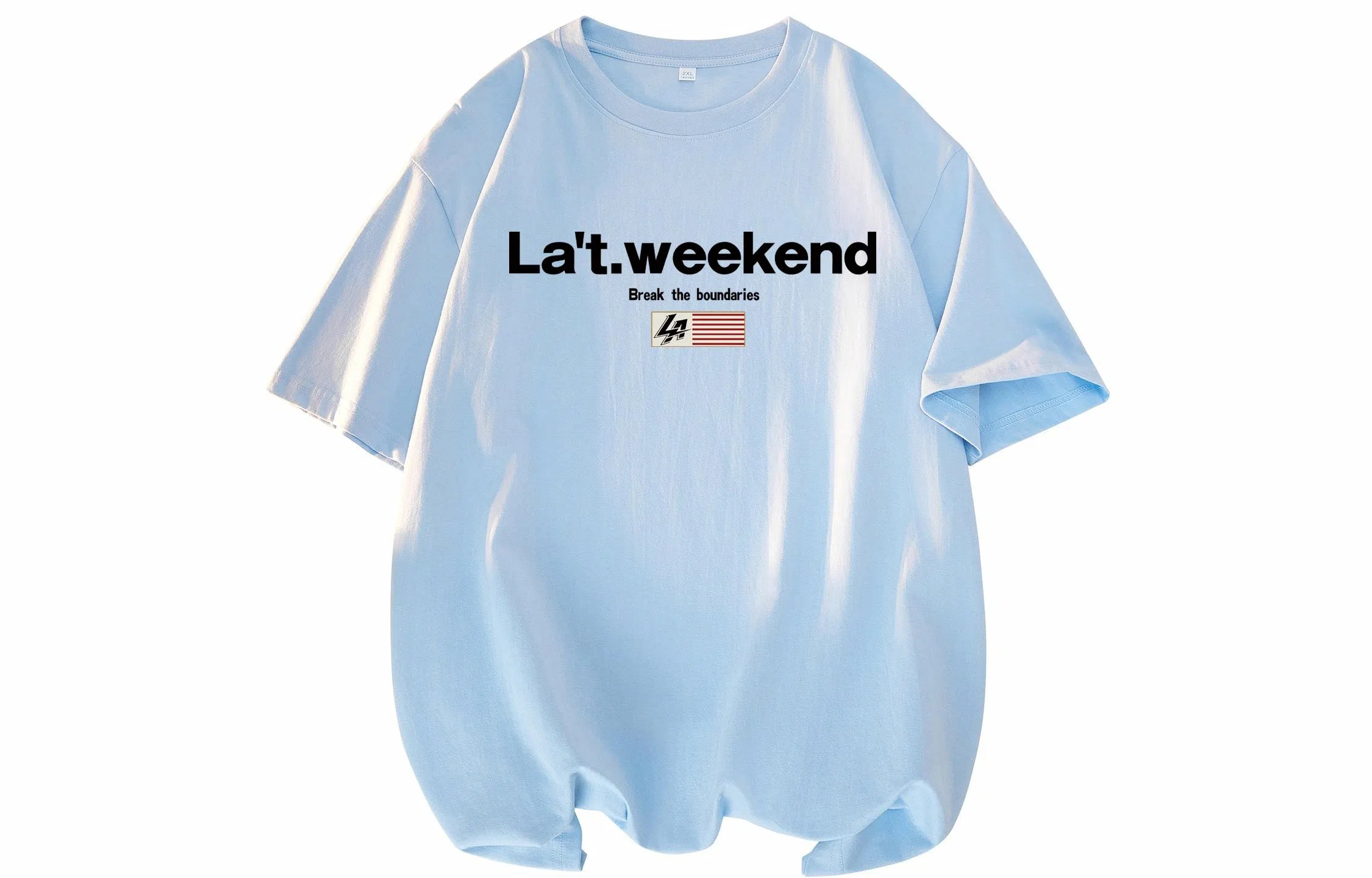 LA'T.WEEKEND LogoT
