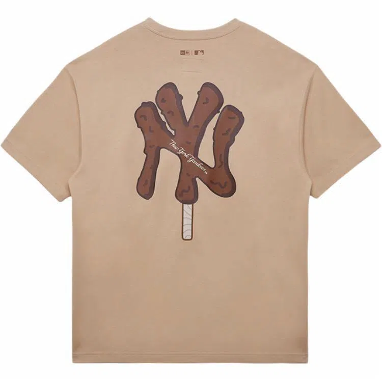 New Era x MLB Yankees T-Shirt Khaki