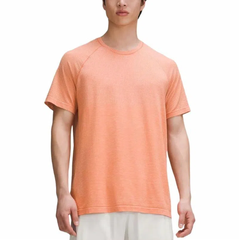 lululemon Metal Vent Tech Silverescent logoT