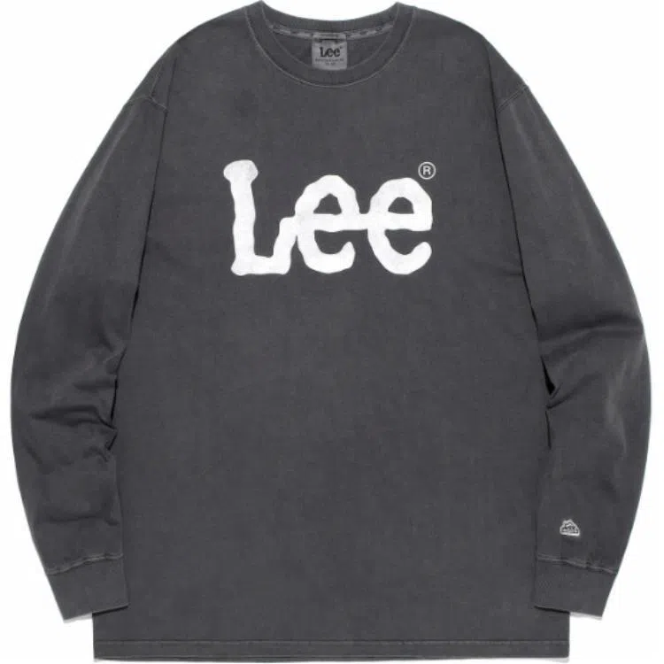 Lee T