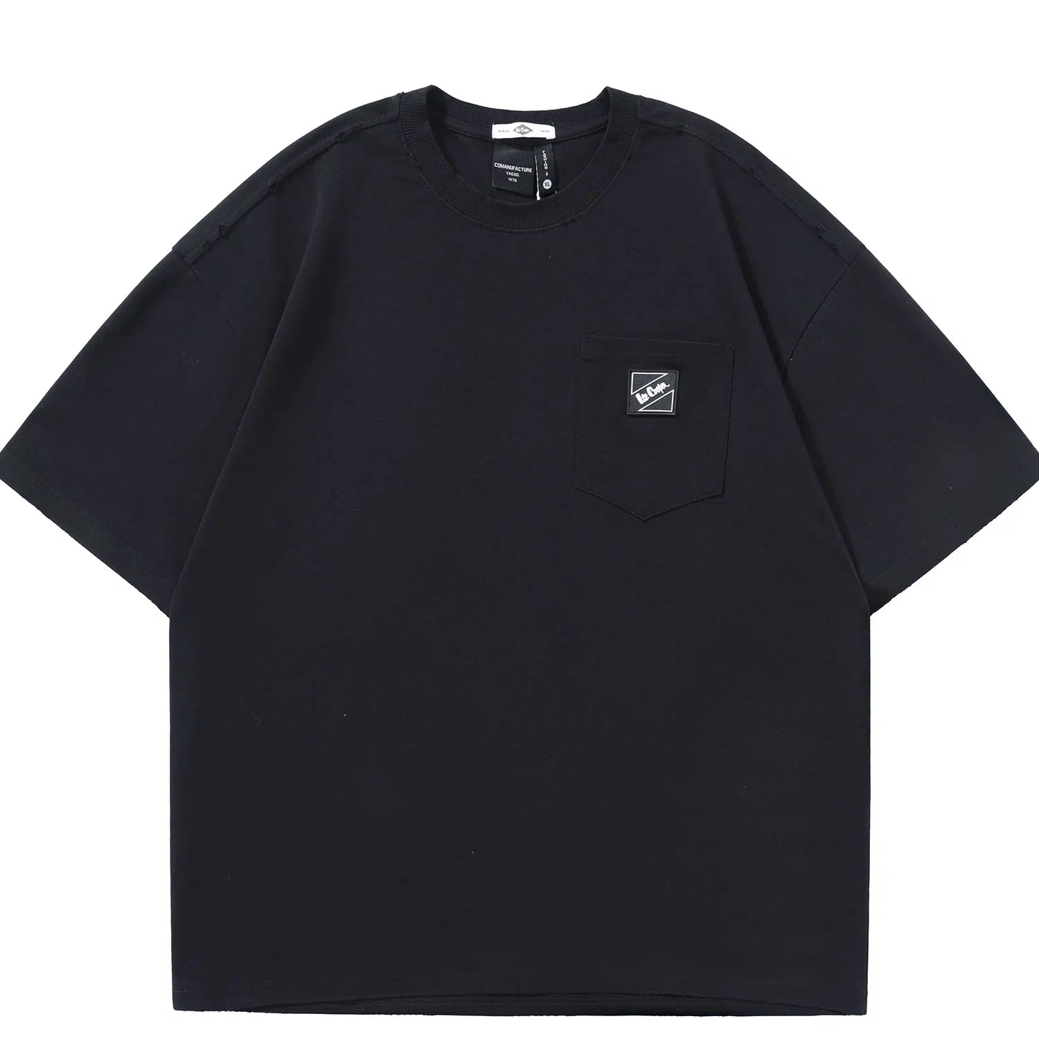 Lee Cooper T