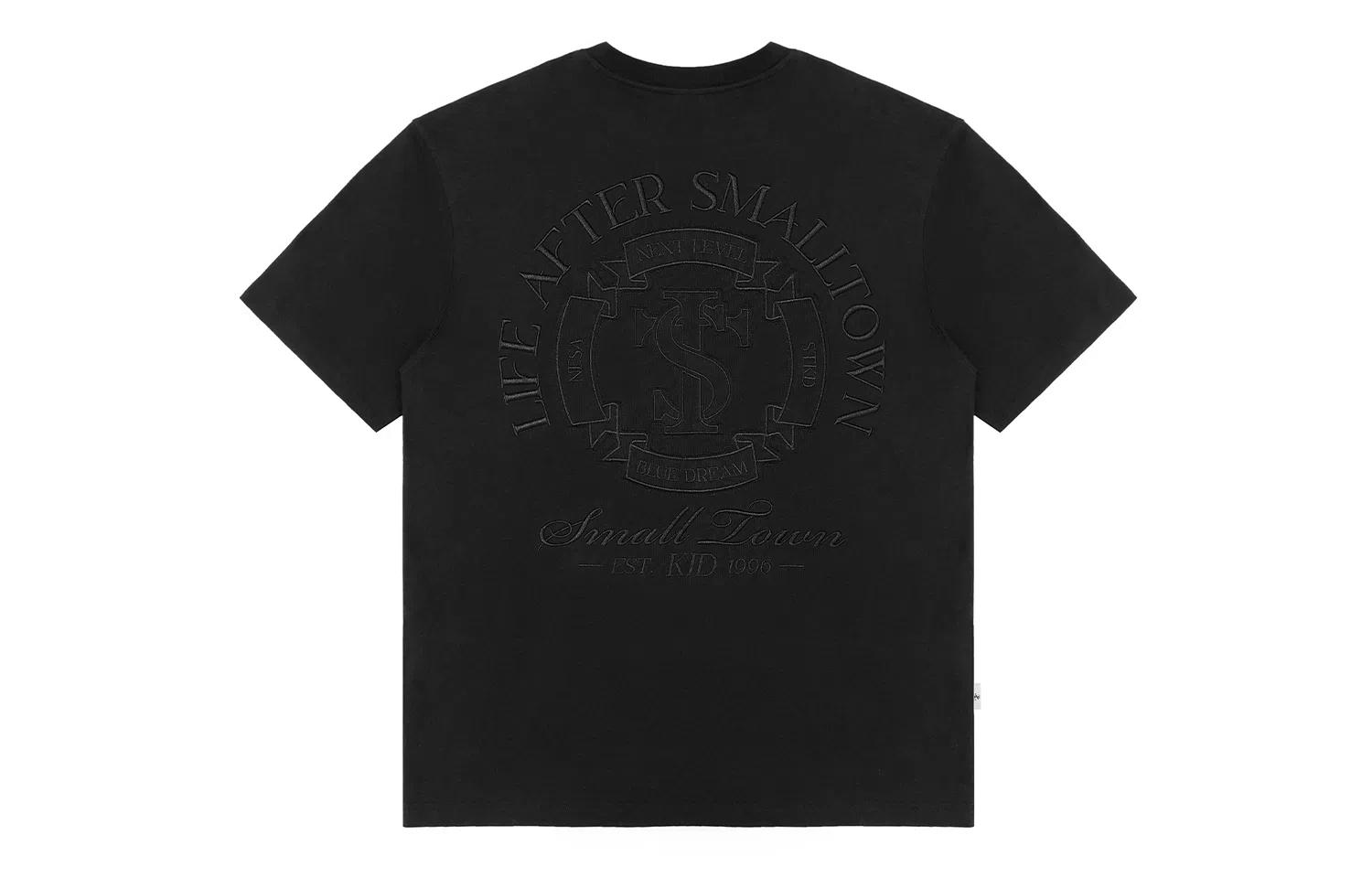 STK SMALL TOWN KID T