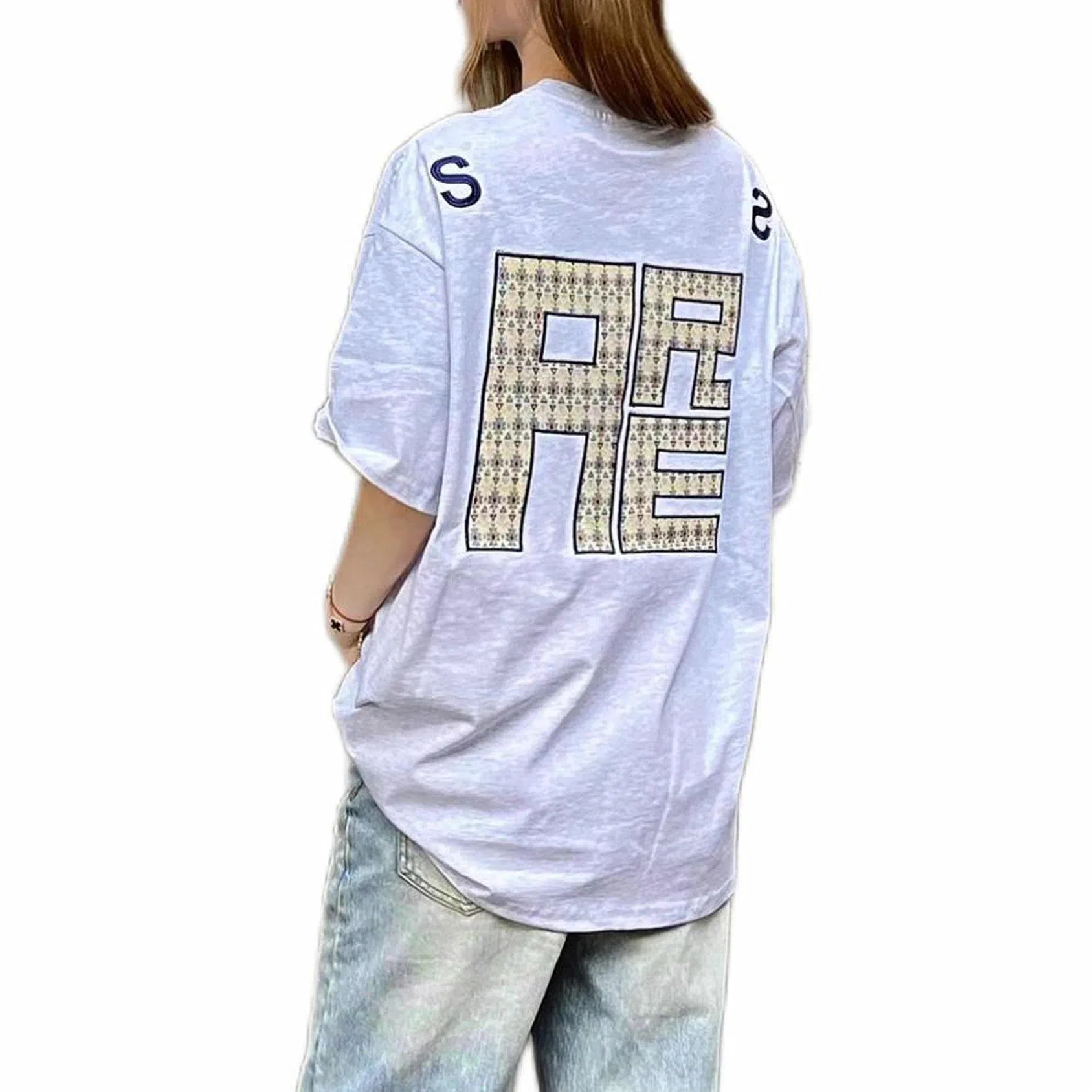 COMOWA Basic Embroidered Tee