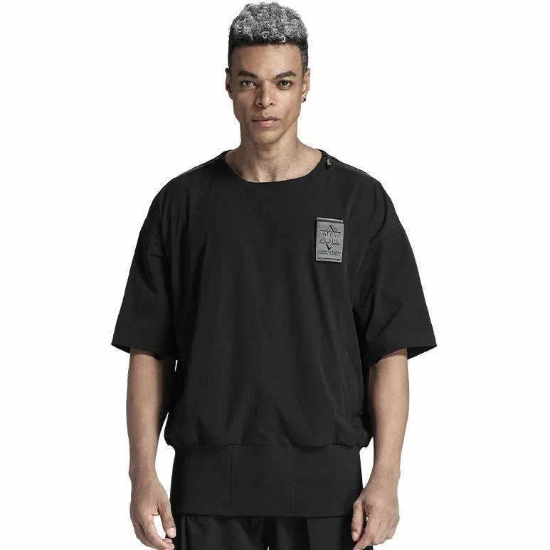 NORVINCY T