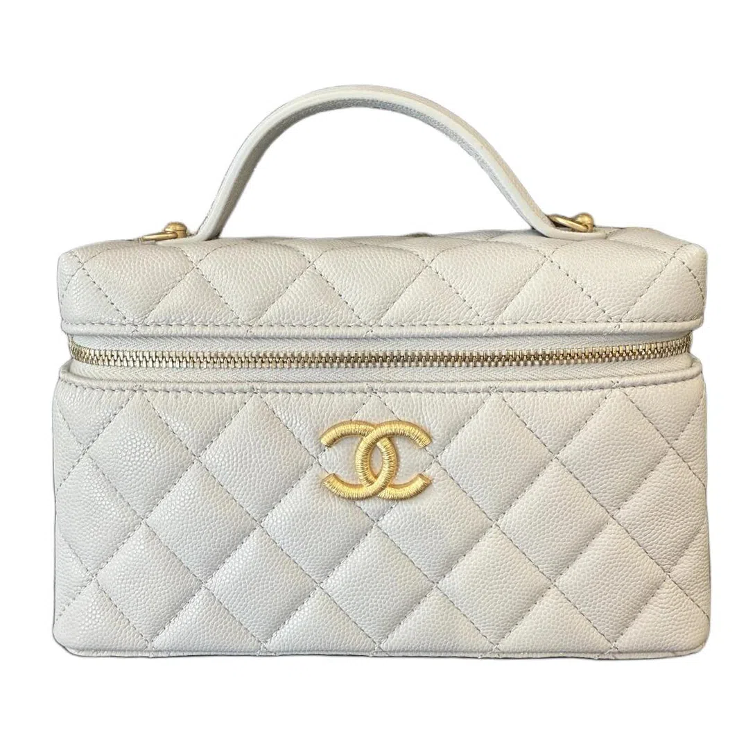 CHANEL 25P