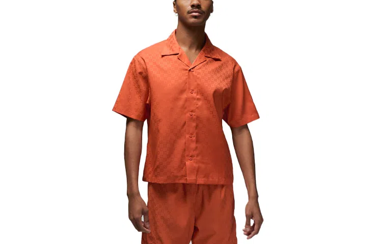 Jordan Essentials Logo Short Sleeve Shirt