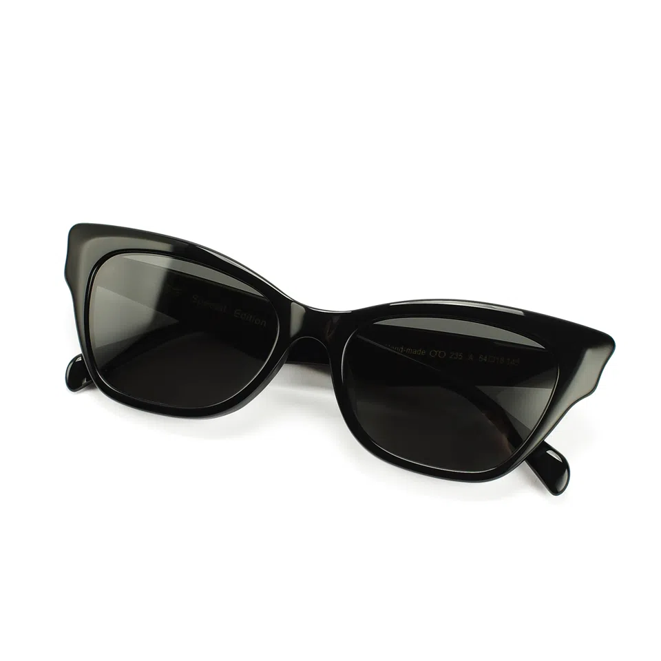 ins uv400