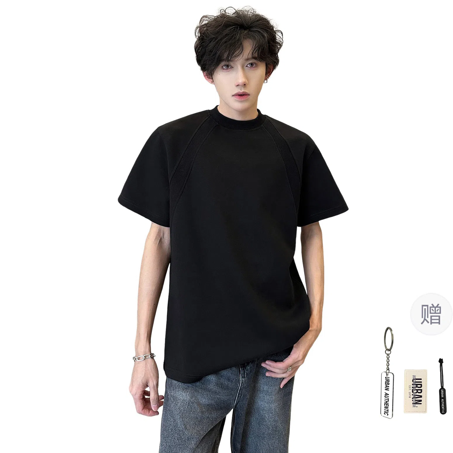 URBAN AUTHENTIC T