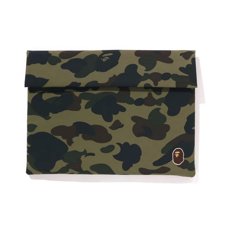 A BATHING APE 15-Inch Fabric Laptop Bag Green/Yellow