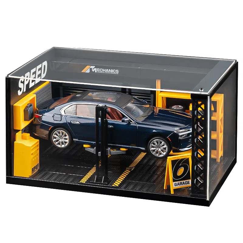 BMWi7124