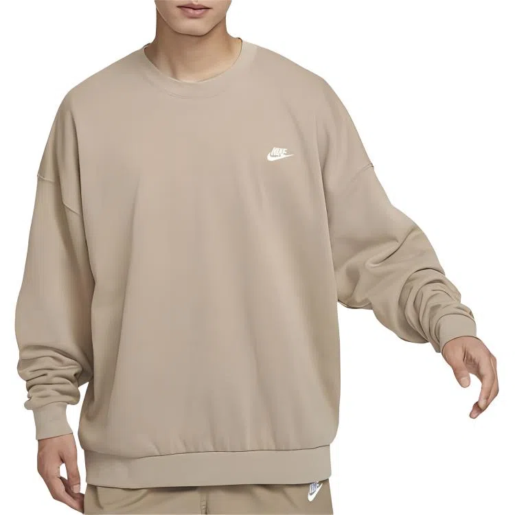 Nike Club OVERSIZE logo