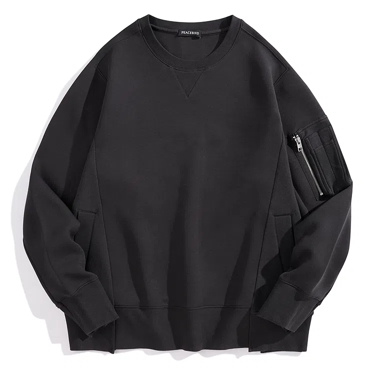 PEACEBIRD MEN Pocket Patch Crewneck Sweatshirt