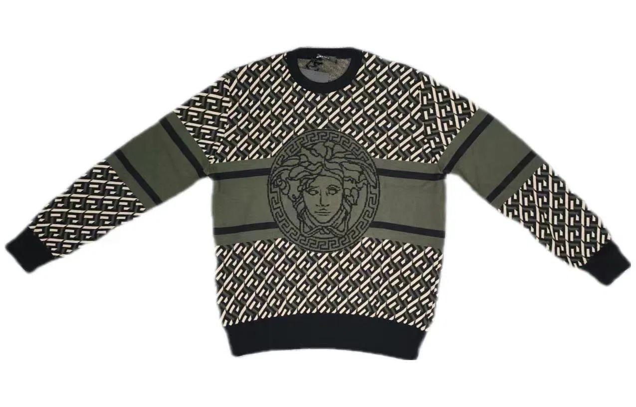 VERSACE