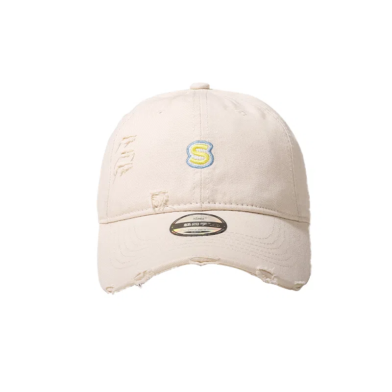 Yangtongxue Embroidered Cap