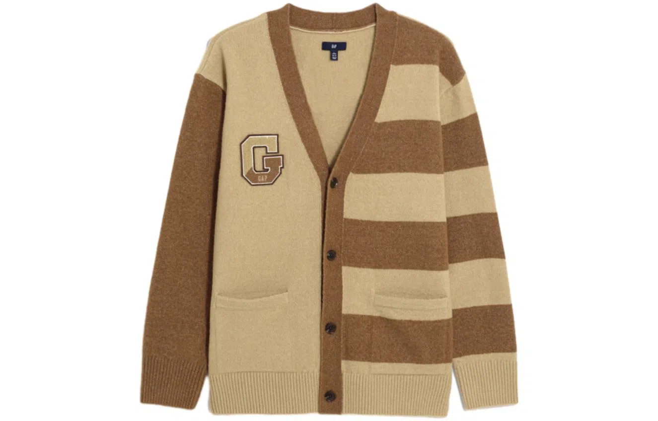 GAP Logo V-Neck Sweater