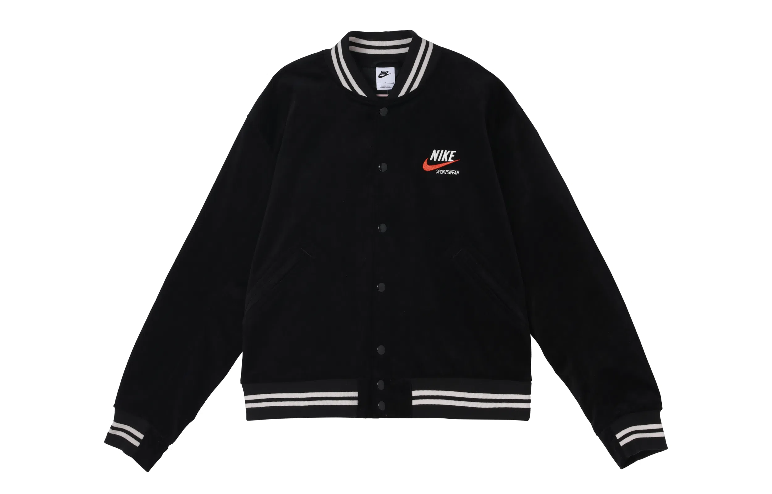 Nike Sportswear Trend Logo