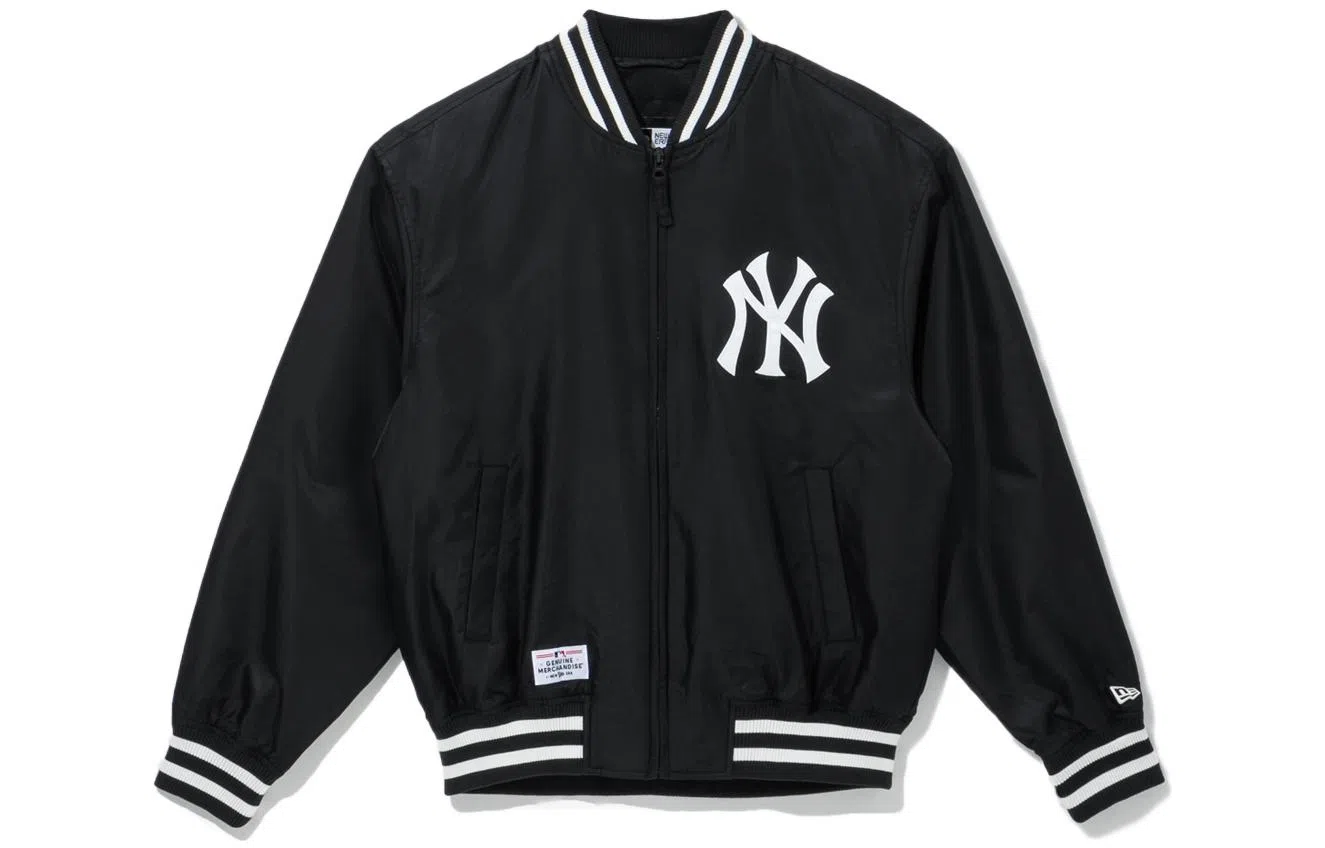 New Era x MLB Yankees Logo Jacket
