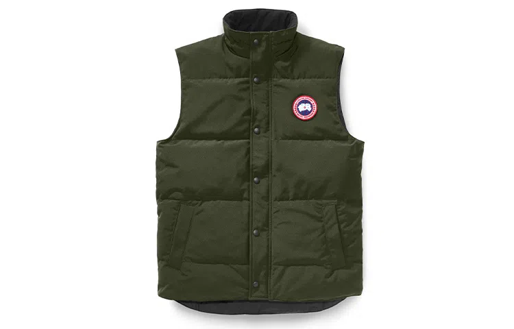 Canada Goose Garson logo