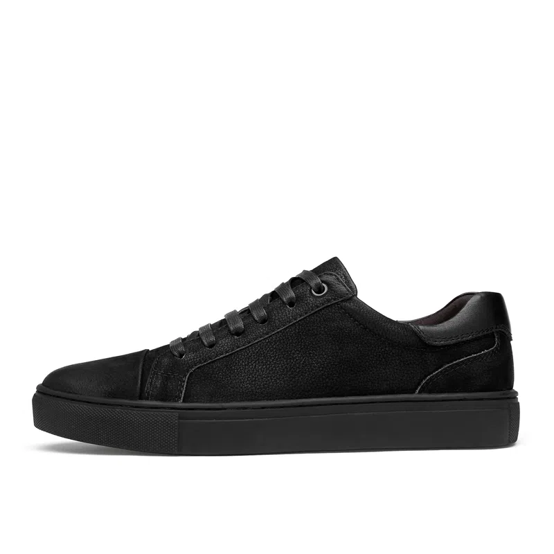 ZOIBBOE Low Top Sneakers