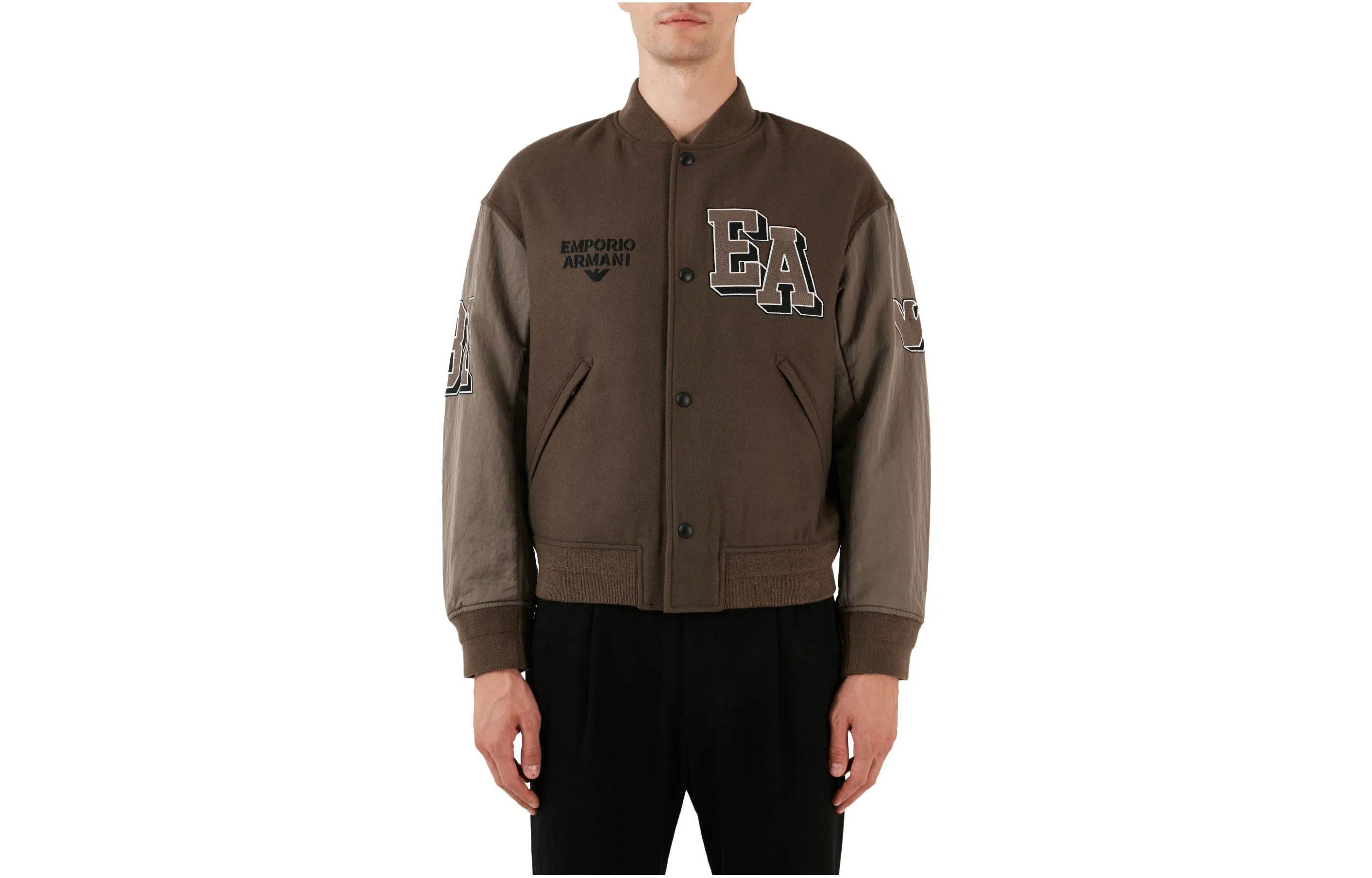 EMPORIO ARMANI EA7 FW23 Logo