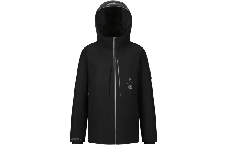 x Maserati logo