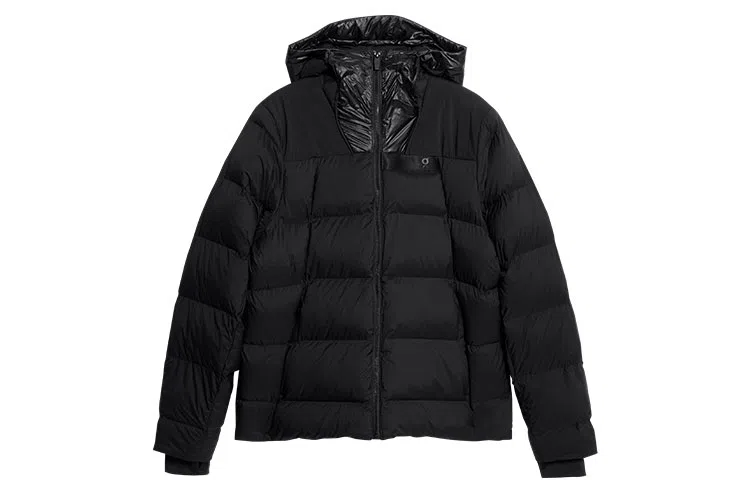 On Challenger Jacket Black