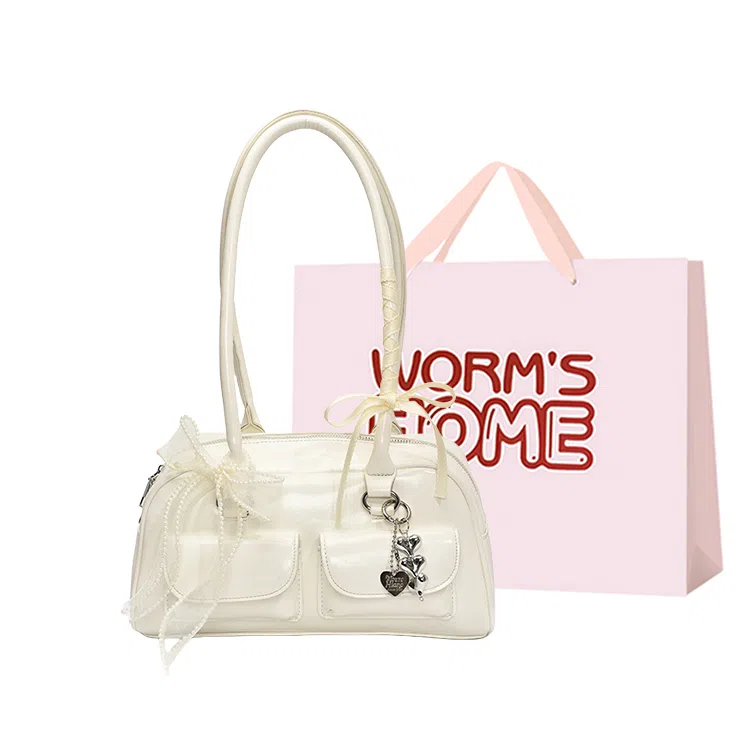 WORM'S HOME PU