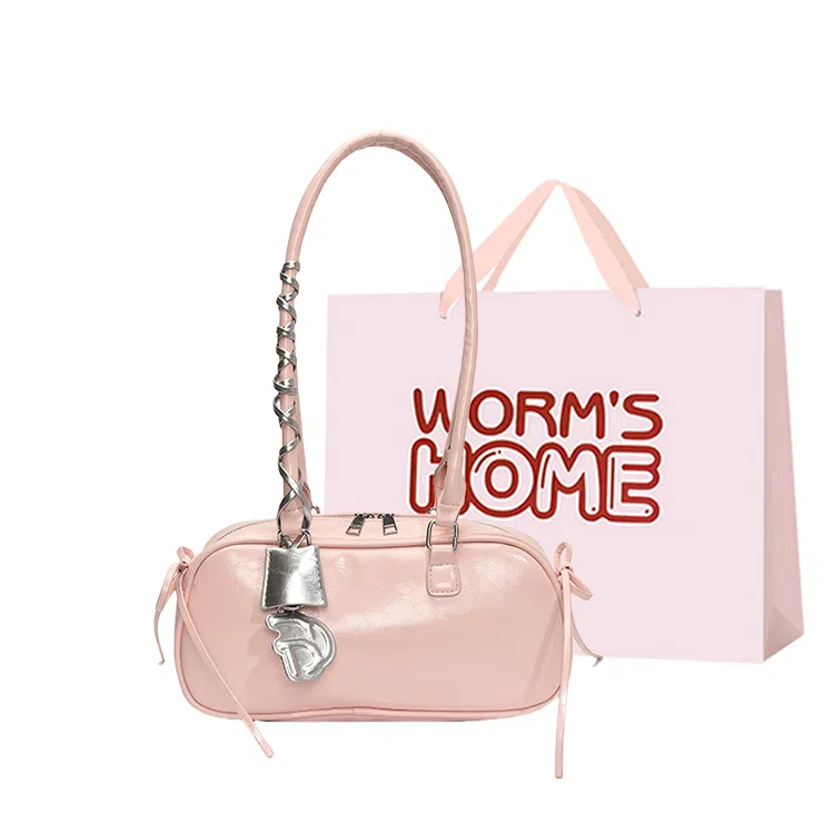 WORM'S HOME PU