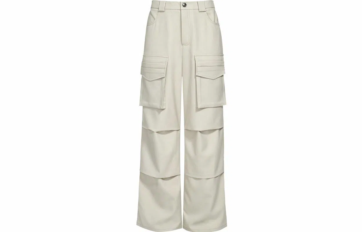 11ESTRANGER ASTRANGER