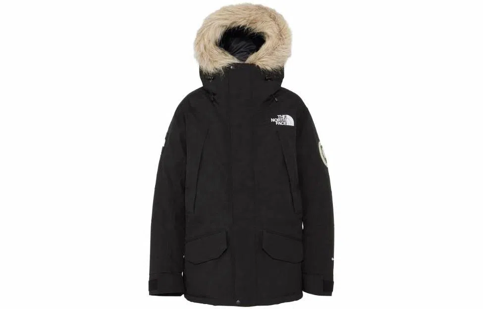 The North Face Logo Embroidered Hoodie Jacket Black