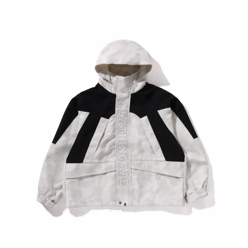 A BATHING APE Camo Hoodie